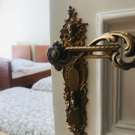 Apartment Anello